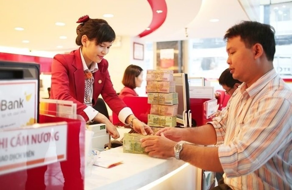 Cuộc đua lãi suất huy động vào các thàng cuối năm vẫn khá "nóng" Cuộc đua lãi suất huy động vào các thàng cuối năm vẫn khá "nóng"