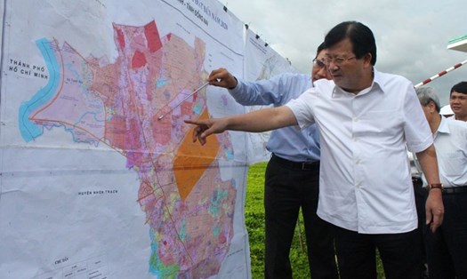 Phó Thủ tướng Trịnh Đình Dũng kiểm tra việc triển khai dự án Cảng hàng không quốc tế Long Thành tại tỉnh Đồng Nai.