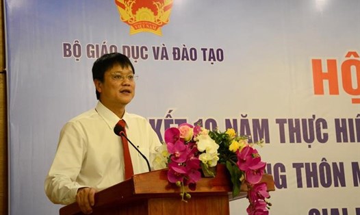 Thứ trưởng Lê Hải An phát biểu tại một hội nghị do Bộ Giáo dục và Đào tạo tổ chức.