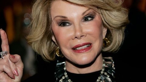 Joan Alexandra Molinsky (ảnh chụp năm 1989) đã ngủ yên mãi mãi vào năm 2014 
vì thuốc gây mê.