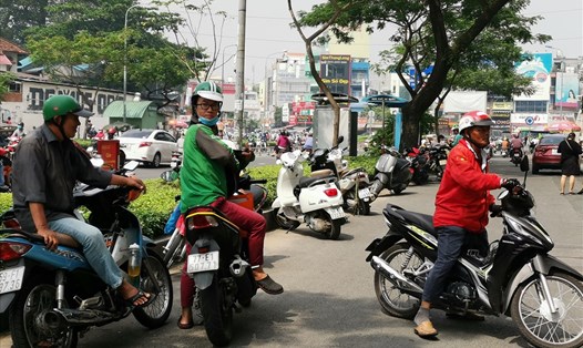Các mô hình kinh doanh mới như ứng dụng gọi xe, đặt đồ ăn đang phát triển mạnh tại thị trường Việt Nam (ảnh:PK).