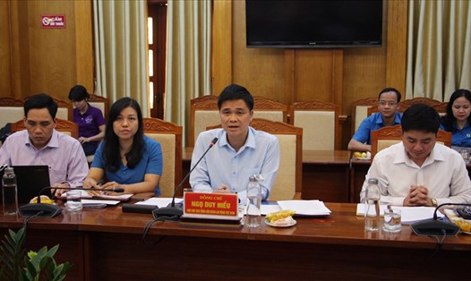Đồng chí Ngọ Duy Hiểu - đại biểu Quốc hội khóa XIV, Phó Chủ tịch Tổng Liên đoàn Lao động Việt Nam - phát biểu tại buổi làm việc.