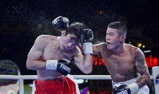 Trương Đình Hoàng đánh bại võ sỹ Hàn Quốc, đoạt đai WBA Đông Á. Ảnh: Sơn Tùng