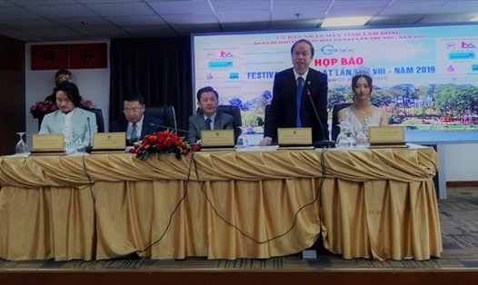 Đại diện chính quyền tỉnh Lâm Đồng giới thiệu về Festival Hoa Đà Lạt 2019