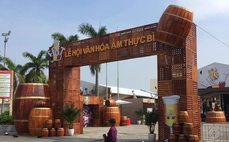 Lễ hội văn hóa ẩm thực Bỉ tooe chức tại Cung Văn hóa Lao động Hữu nghị Việt Tiệp.