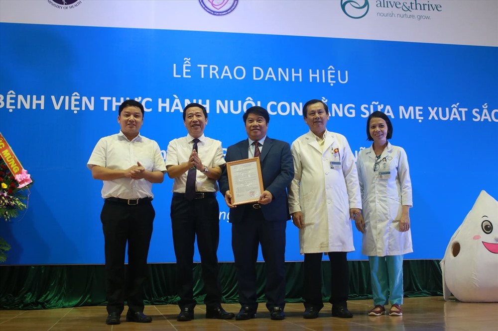 Đà Nẵng có bệnh viện thực hành nuôi con bằng sữa mẹ xuất sắc. Ảnh: TT