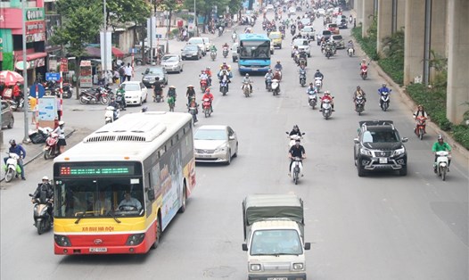 Tuyến đường Nguyễn Trãi – Trần Phú được đề xuất để mở tuyến đường riêng dành cho xe buýt. Ảnh: P.Đ