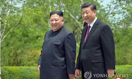 Chủ tịch Tập Cận Bình thăm Triều Tiên hồi tháng 6.2019. Ảnh: Yonhap