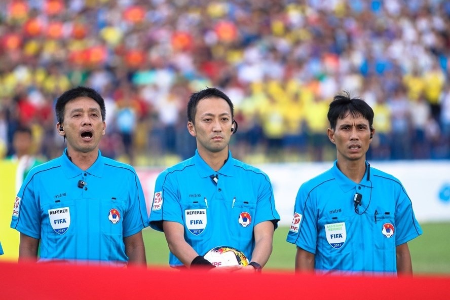 Xác định trọng tài bắt trận chung kết lượt về AFF Cup 2022 2 Trọng tài từng bắt V.League cầm còi trận Việt Nam và UAE