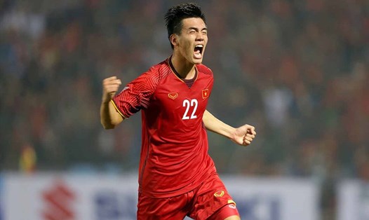 Tiền đạo Nguyễn Tiến Linh được HLV Park Hang-seo trao cơ hội ở trận đấu với UAE vào tối nay. Ảnh: AFF