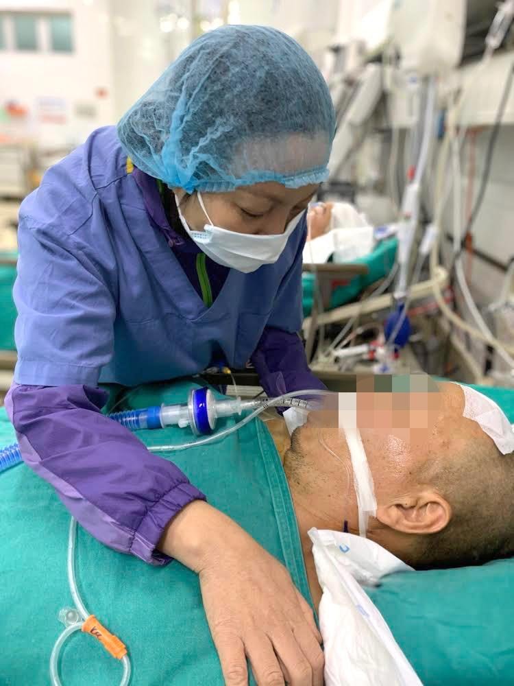 Người vợ quyết định hiến tạng chồng cứu người.