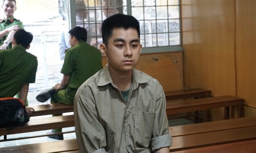 Bị cáo Trần Duy Khang tại toà xét xử sơ thẩm. Ảnh TK.