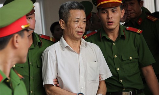 Bị cáo Nguyễn Hồng Khanh (cựu Bí thư thị xã Bến Cát-Bình Dương). Ảnh: Đình Trọng