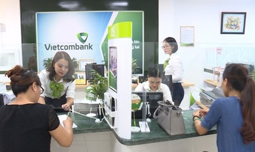 Ngân hàng Vietcombank chiều 18.11 bất ngờ công bố giảm lãi suất cho vay 0,5%, áp dụng với tất cả các doanh nghiệp. Ảnh: PV