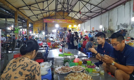 Chợ Cát Bi (Hải Phòng).