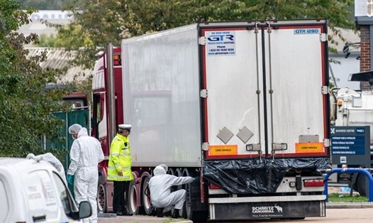 Thêm một nghi can bị bắt giữ liên quan đến vụ 39 người Việt chết trong container ở Anh. Ảnh: SWNS.com