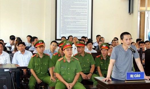 Nguyễn Chí Vững tại phiên tòa (ảnh Nhật Hồ)