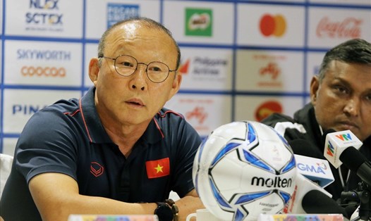 Huấn luyện viên Park Hang-seo sẽ phải tính toán cho các trận đấu tiếp theo. Ảnh: VFF