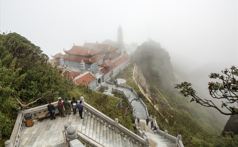 Kim Sơn Bảo Thắng Tự - Fansipan