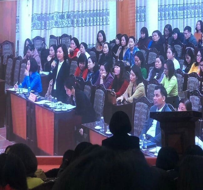 Nhiều giáo viên hợp đồng đã chia sẻ tâm tư, nguyện vọng trong buổi gặp mặt, đối thoại với lãnh đạo thị xã Sơn Tây (Hà Nội).