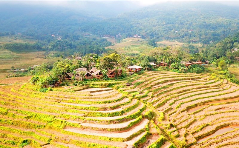 Khu bảo tồn thiên nhiên Phù Luông nhìn từ trên cao. Ảnh: NT