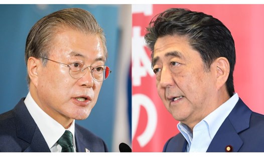 Thủ tướng Nhật Bản Abe Shinzo (phải) và Tổng thống Hàn Quốc Moon Jae-in (trái). Ảnh: AP