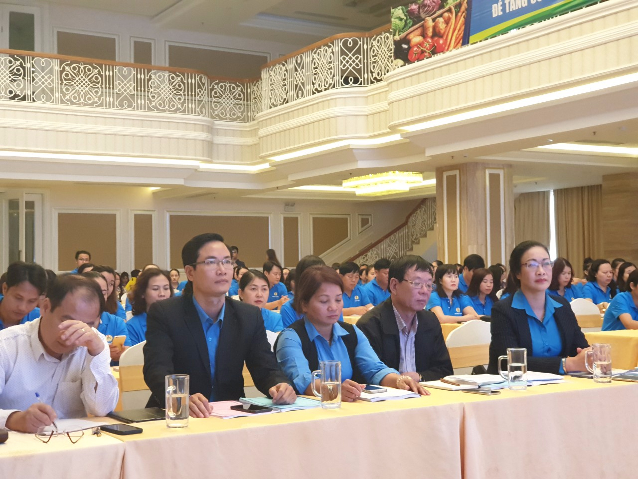 Các đại biểu tham dự Chương trình.