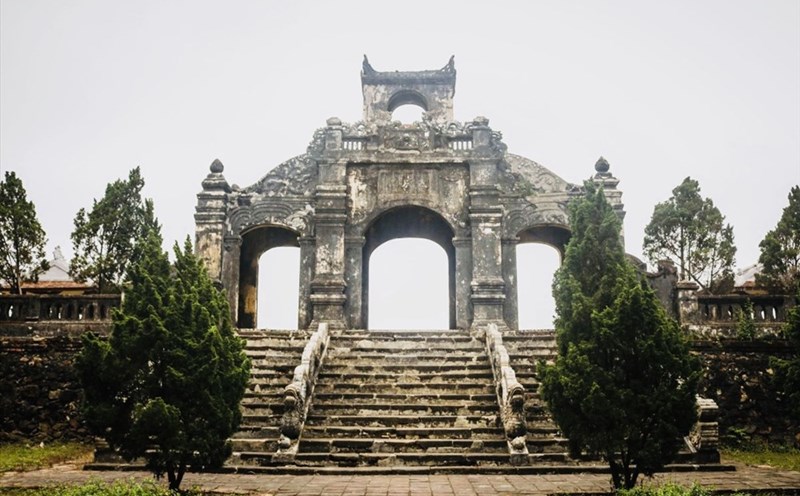 Lối vào Văn Miếu Huế. Ảnh: TT.