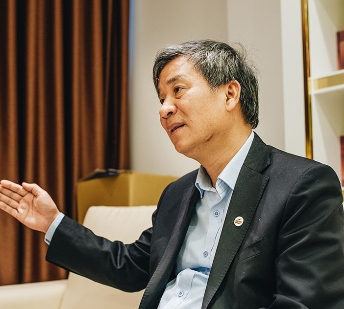 GS.TS Nguyễn Anh Trí- Đại biểu Quốc hội - lên tiếng về vụ việc cắt đôi que thử HIV. Ảnh: Quý Nguyễn