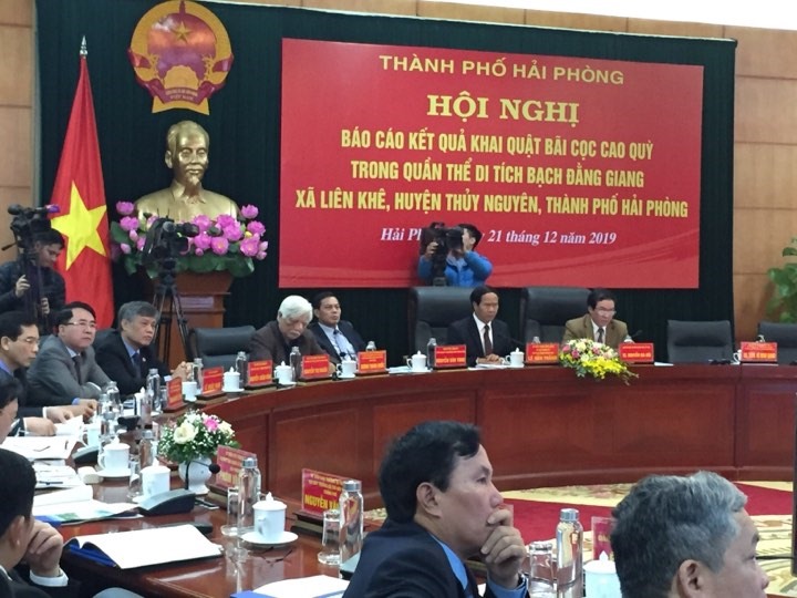 Các nhà khoa học, sử học hàng đầu toàn quốc đánh giá cao về việc phát hiện bãi cọc Bạch Đằng tại Hải Phòng - ảnh HH