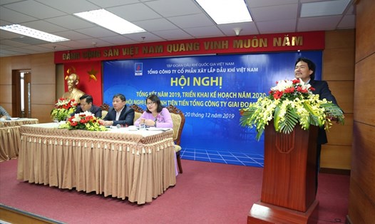 Thành viên HĐTV PVN Nguyễn Hùng Dũng phát biểu chỉ đạo tại hội nghị. Ảnh: PV
