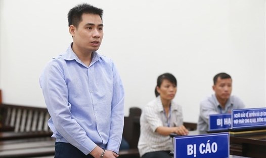 Bị cáo Nguyễn Trọng Trình tại phiên tòa sơ thẩm vụ án xâm hại bé gái ở Chương Mỹ.