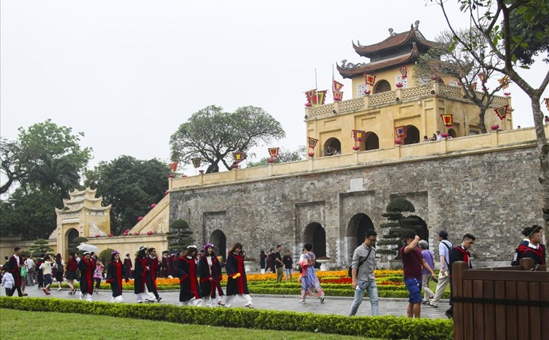 Di sản Hoàng Thành Thăng Long.