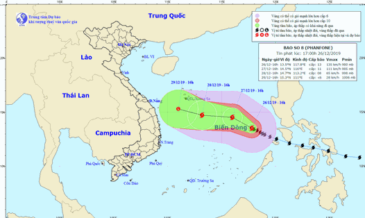 Vị trí và đường đi của bão số 8 Phanfone. Ảnh: thoitietvietnam.gov.vn.