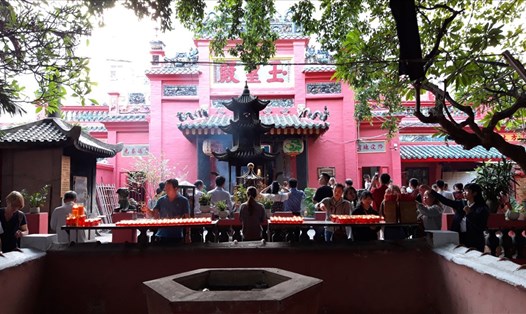 Chùa Ngọc Hoàng (hay còn gọi là chùa Phước Hải Tự) được xây dựng theo kiến trúc Trung Hoa. Ảnh TK.