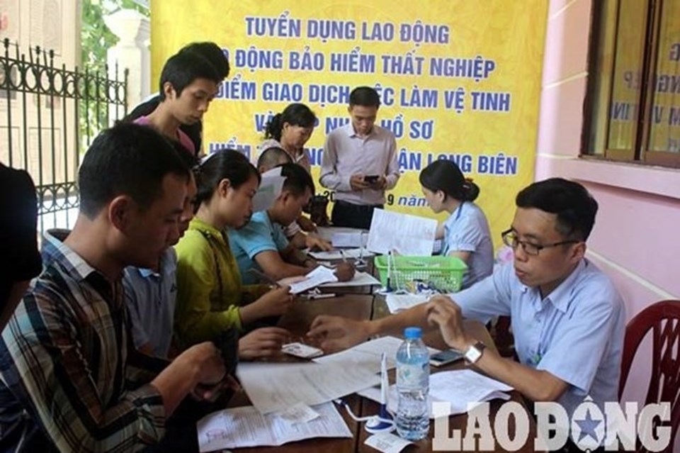 Phiên giao dịch việc làm. Ảnh PV Phiên giao dịch việc làm. Ảnh PV