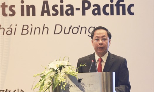 Phó Tổng Thanh tra Chính phủ Trần Ngọc Liêm phát biểu tại Hội nghị sáng 3.12. Ảnh Trần Vương