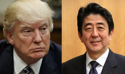 Ông Donald Trump nêu yêu cầu tăng chi phí phòng vệ với ông Abe Shinzo. Ảnh: Mainichi.