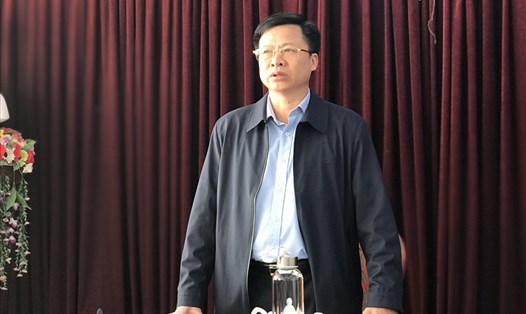 Phó Chủ tịch UBND tỉnh Bắc Kạn Phạm Duy Hưng phát biểu tại cuộc họp. Ảnh: Tâm Am