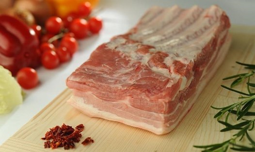 Thịt lợn là một nguồn protein và chất béo chất lượng. Ảnh: Feedy.