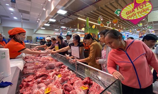 Thịt gà, lợn nhập khẩu có thể giảm giá nếu đề xuất giảm thuế nhập của Bộ Tài chính được chấp thuận ngay trong năm 2020.