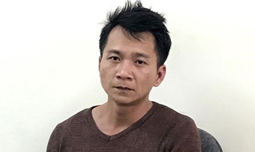 Vương Văn Hùng - một trong những nghi can của vụ án bắt giữ người trái pháp luật, hãm hiếp tập thể, giết người và cướp của. Ảnh Công an cung cấp