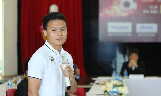 Quang Hải bỏ ngỏ khả năng ra sân tại trận Siêu Cúp Quốc gia 2018. Ảnh: Như Ý 
