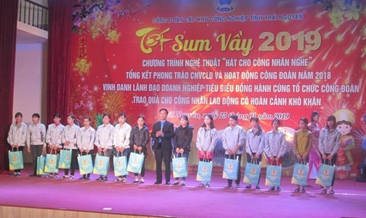 Chương trình Tết Sum vầy 2019 của CĐ các KCN tỉnh Thái Nguyên.