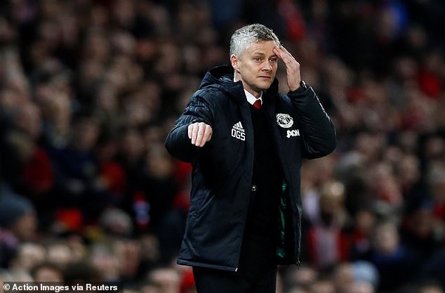 HLV Solskjaer và các học trò sẽ phải đối đầu Chelsea và Liverpool trong vòng 1 tuần. Ảnh: Reuters.
