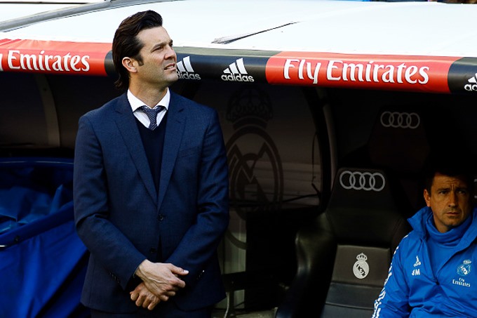 HLV trưởng Santiago Solari của Real Madrid (Ảnh: Getty)