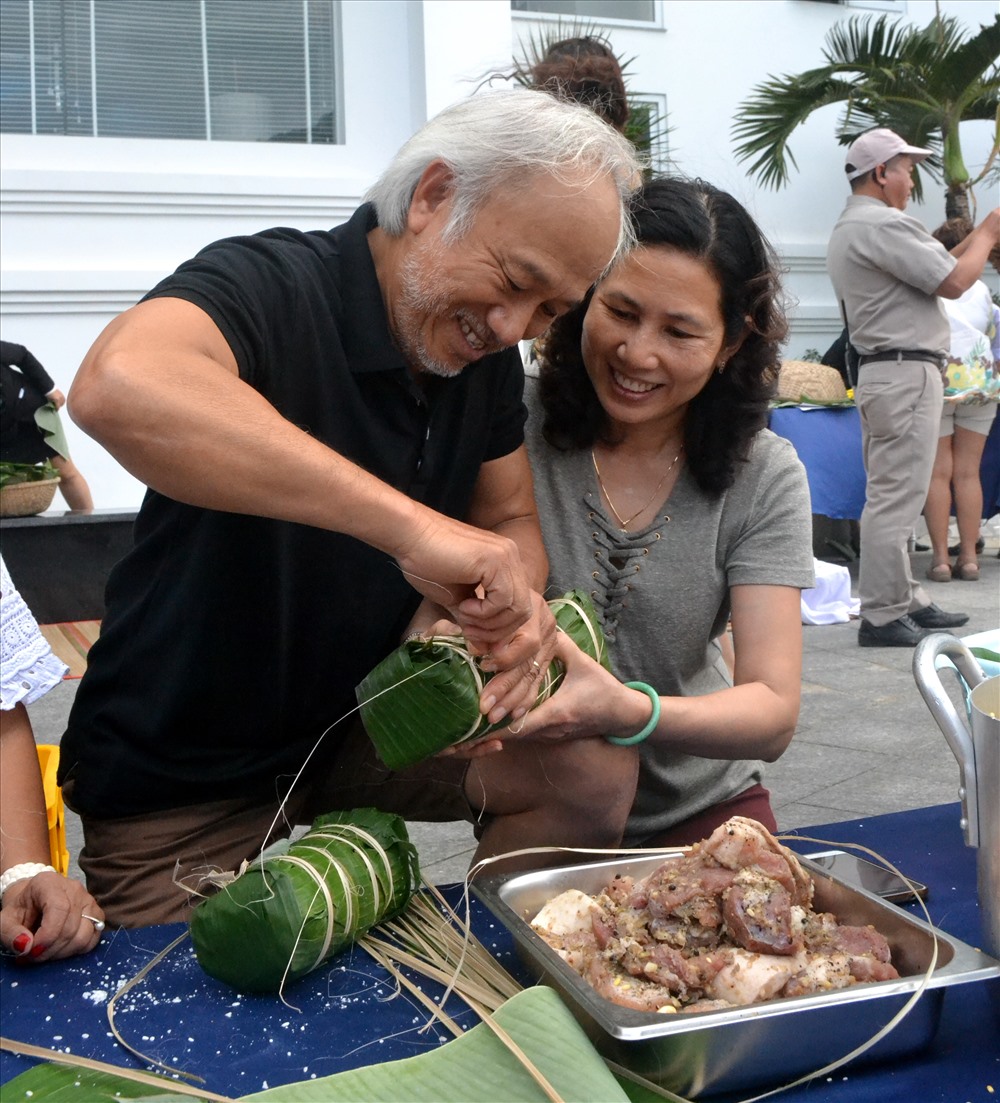 Đây cũng là dịp để cả gia đình có những phút giây hạnh phúc bên nhau. Ảnh: Châu Tường