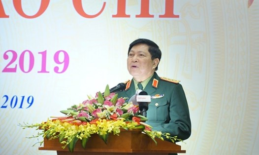 Đại tướng Ngô Xuân Lịch phát biểu tại buổi gặp mặt. Ảnh: L.Hiệp