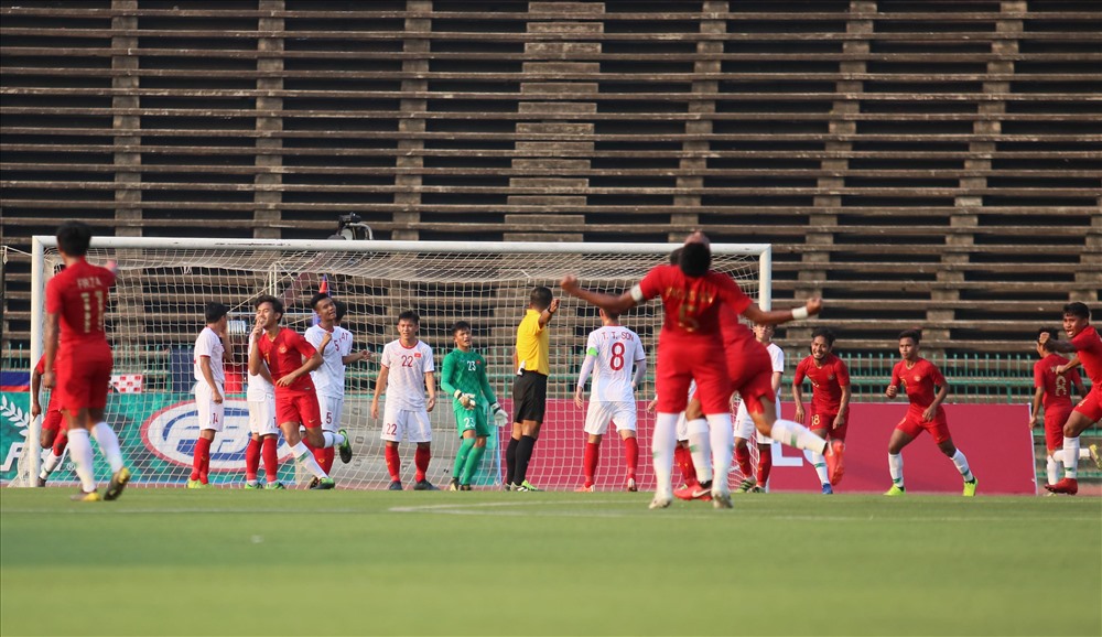 U22 Việt Nam dừng chân ở bán kết giải U22 Đông Nam Á 2019 sau trận thua 0-1 trước U22 Indonesia. Ảnh: T.T
