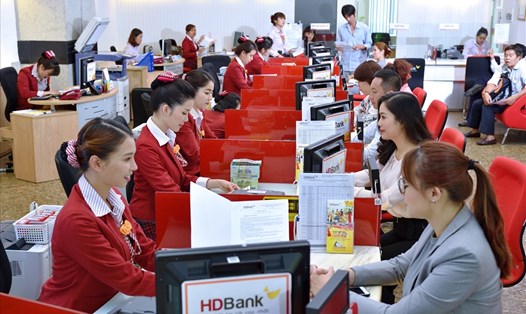 HDBank tặng 0,8% lãi suất tiền gửi trong 3 ngày vàng. 
